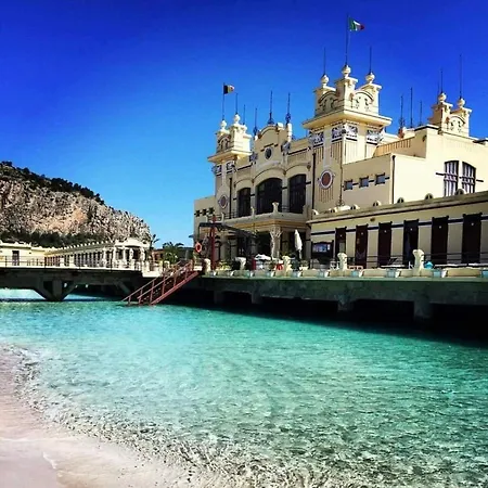 公寓 La Casettina Di Dante 巴勒莫